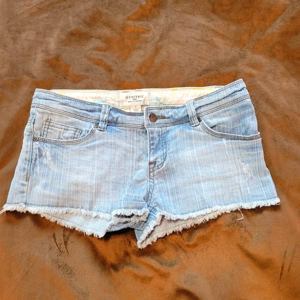 Heritage 1981 denim shorts